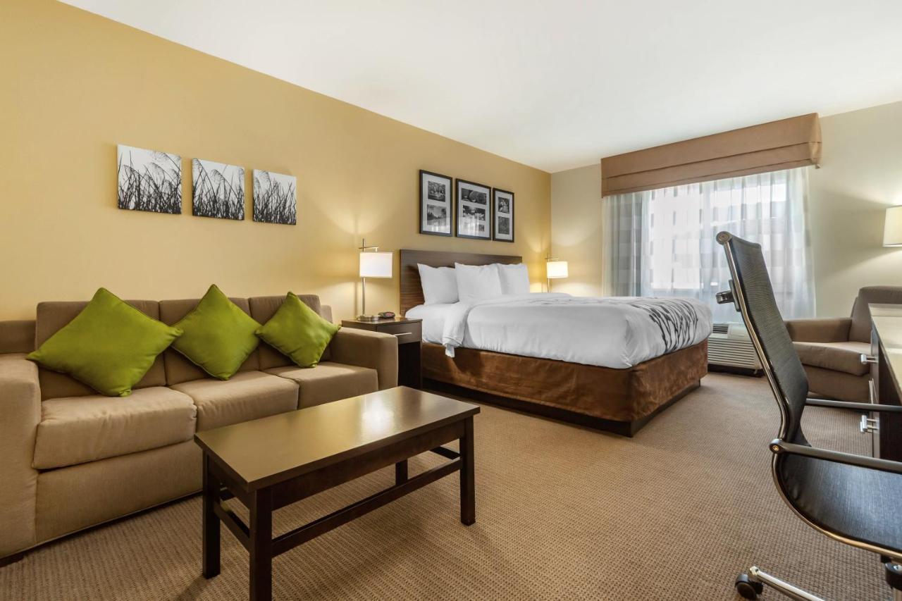 Sleep Inn & Suites Devils Lake Bagian luar foto