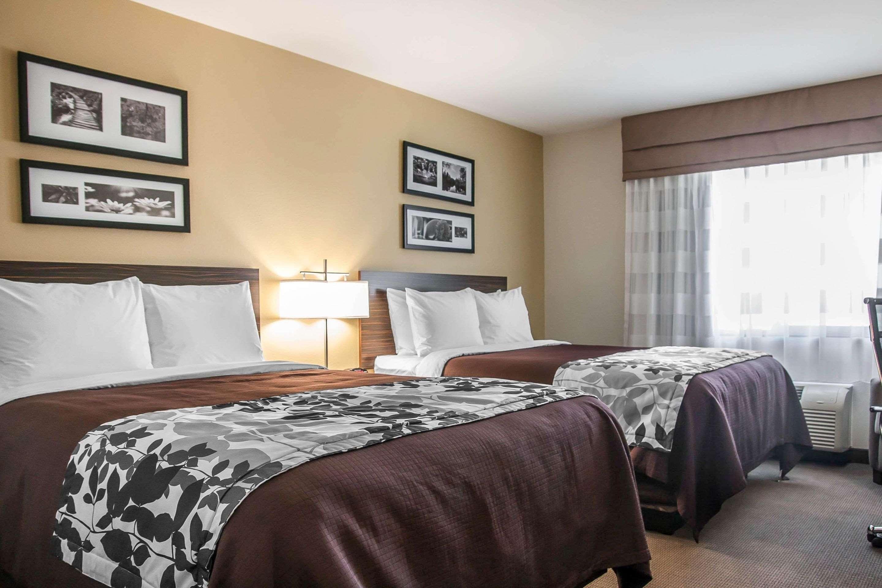 Sleep Inn & Suites Devils Lake Bagian luar foto