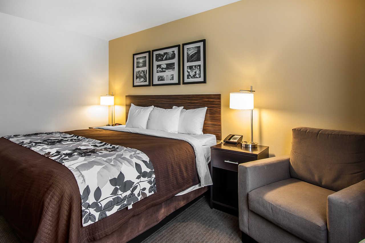Sleep Inn & Suites Devils Lake Bagian luar foto