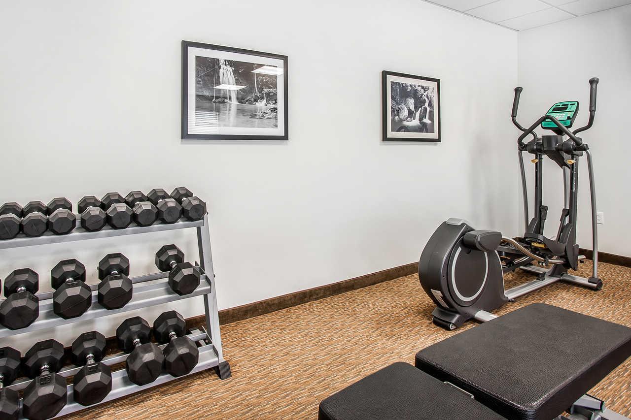 Sleep Inn & Suites Devils Lake Bagian luar foto