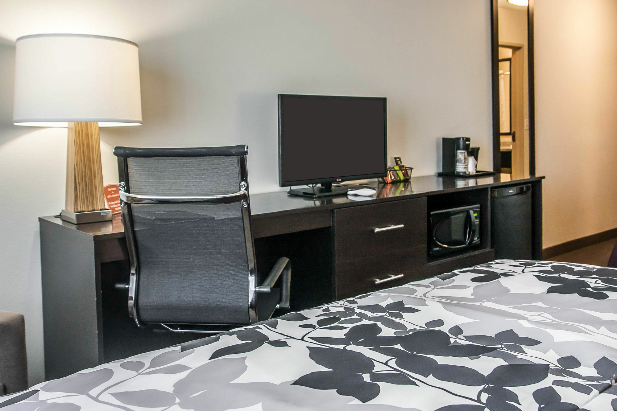 Sleep Inn & Suites Devils Lake Bagian luar foto