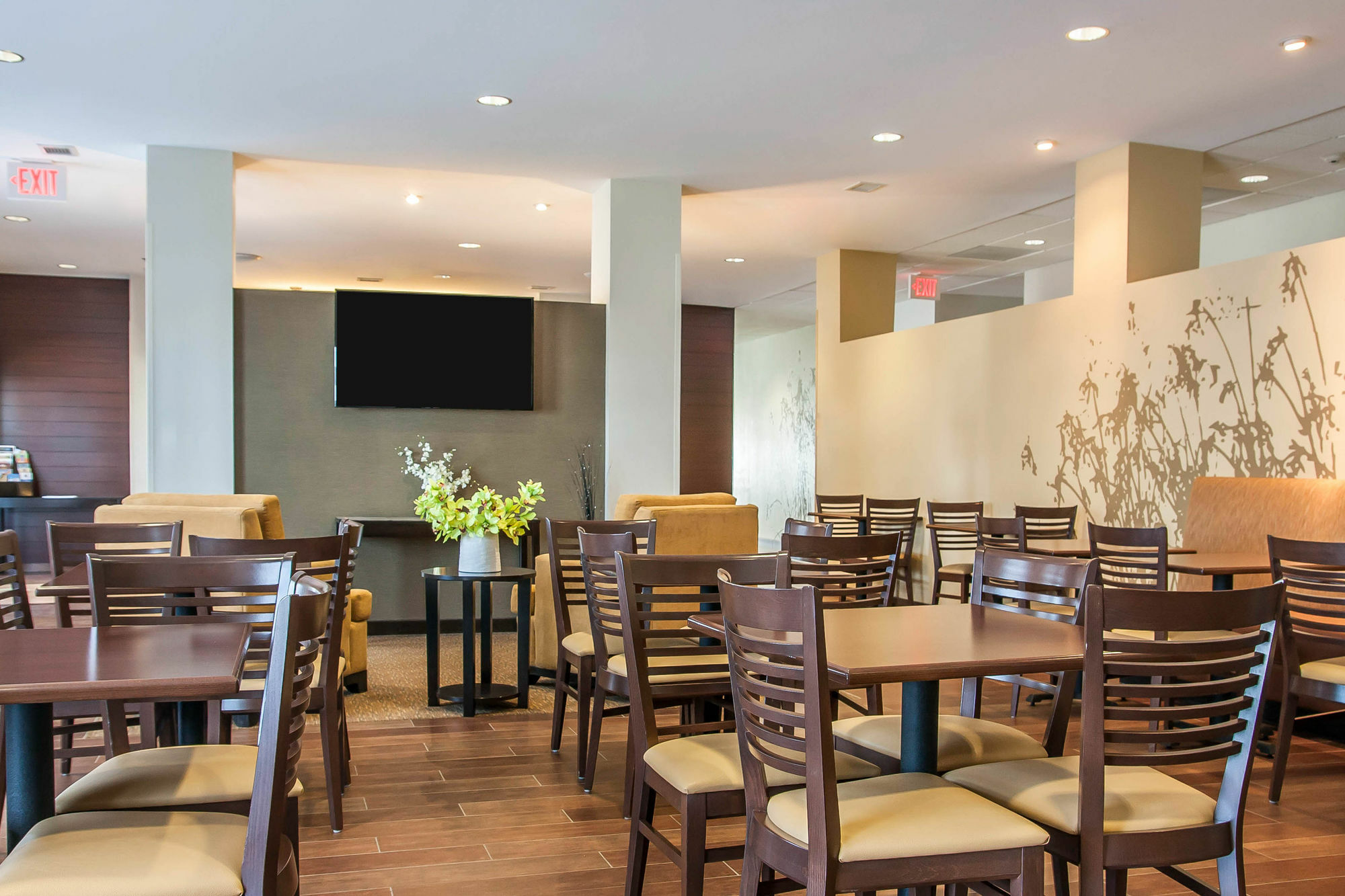 Sleep Inn & Suites Devils Lake Bagian luar foto
